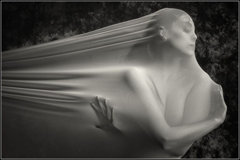 A10C0675-BW